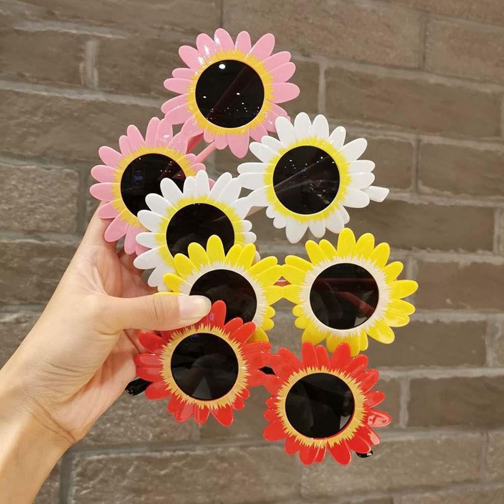 Vintage Fashion Photographers - Party Supplies Sun Flower Shape Flower