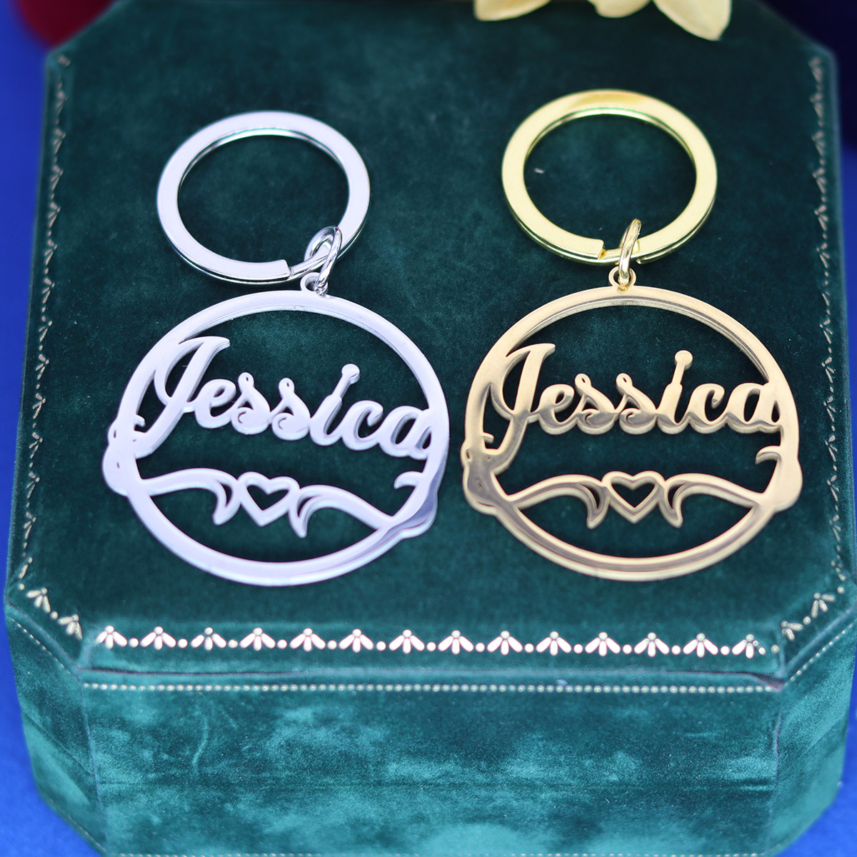 Vintage Fashion Names - Love Heart Custom Name Keychain Personalized