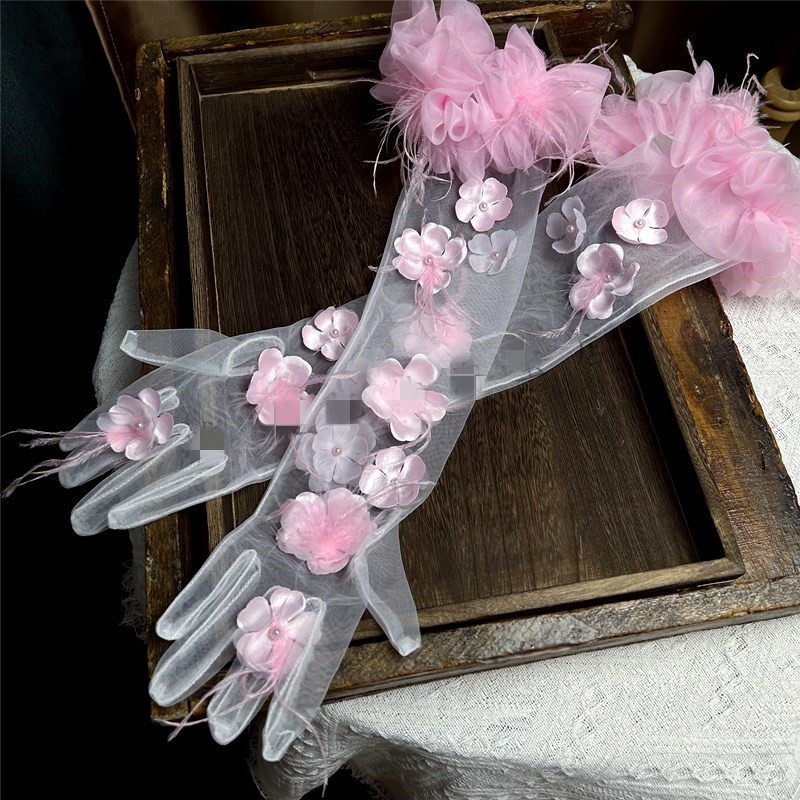Vintage Fashion Photographers - Women's Elegant Flower Feather Long Mesh