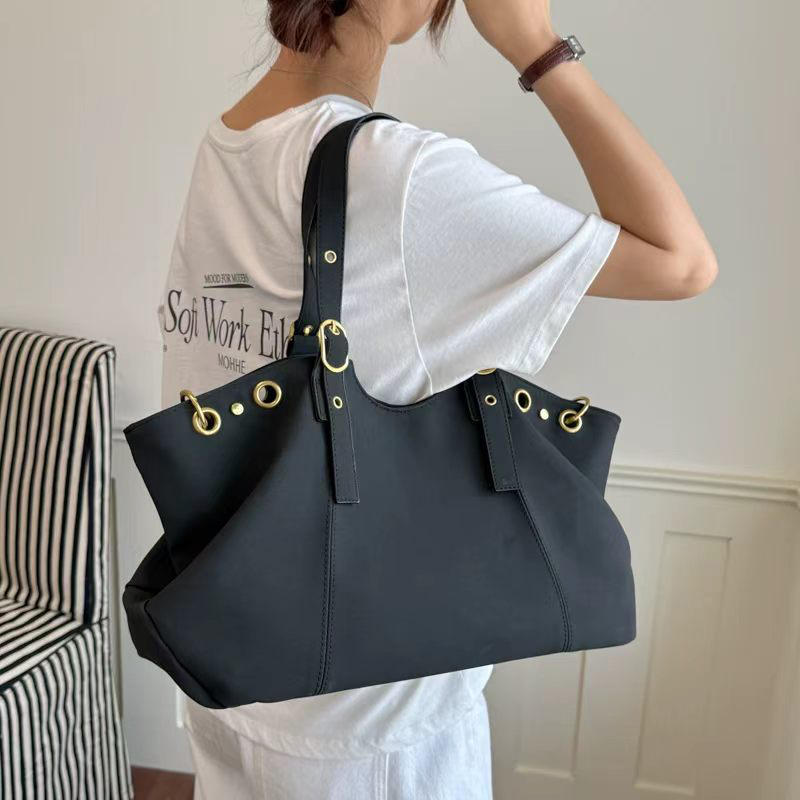 Korean Vintage Suede Tote Bag  - đánh giá và giá Vintage Fashion Shop