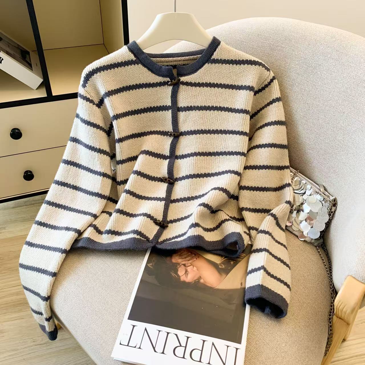 Women's Striped O-Neck Cardiga - đánh giá và giá Crop Cardigan Vintage