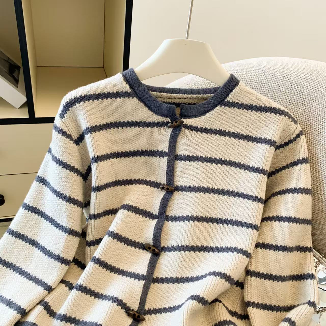 Women's Striped O-Neck Cardiga - đánh giá và giá Crop Cardigan Vintage
