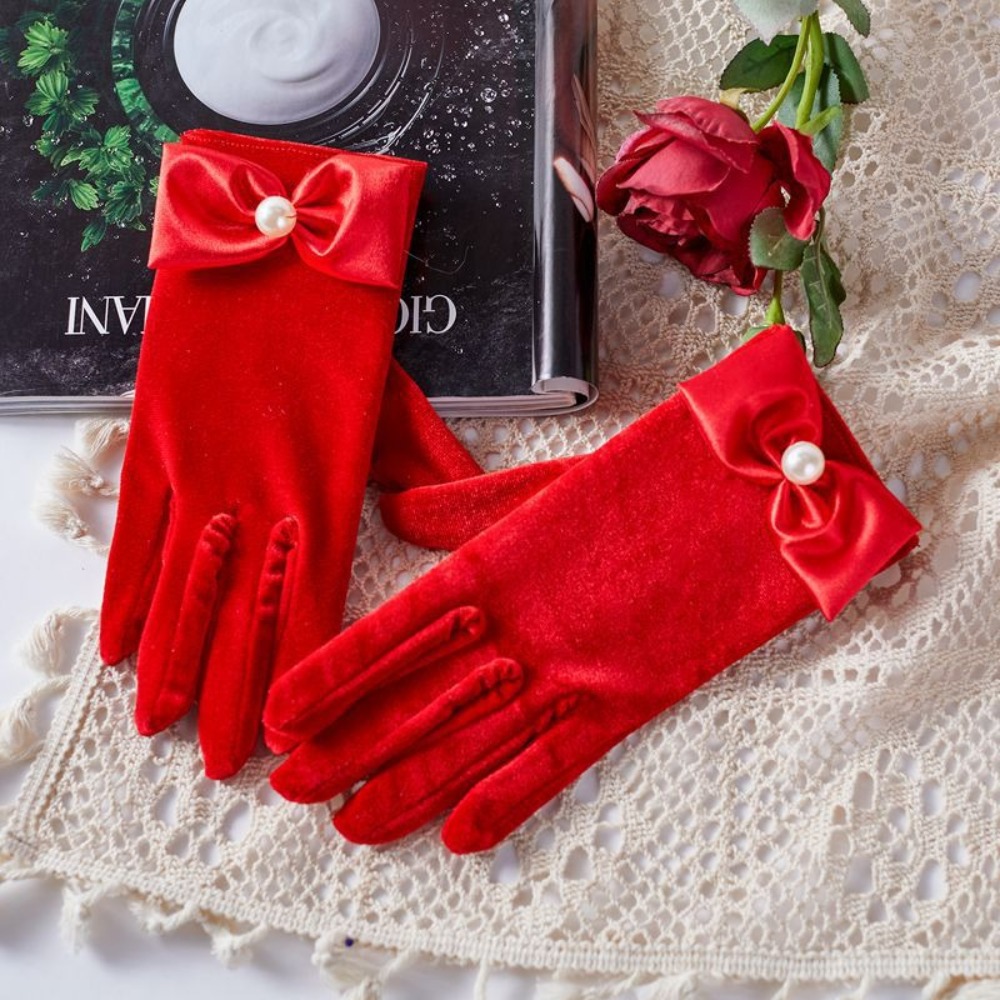 Vintage Wedding Bridal Gloves  - đánh giá và giá Vintage Fashion Photographers