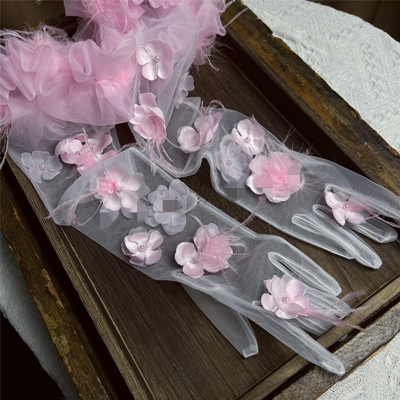 Women's Elegant Flower Feather - đánh giá và giá Vintage Fashion Photographers