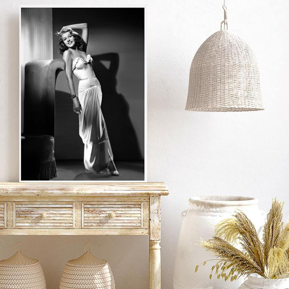 Rita Hayworth Poster,Black and - đánh giá và giá Vintage Fashion Illustration